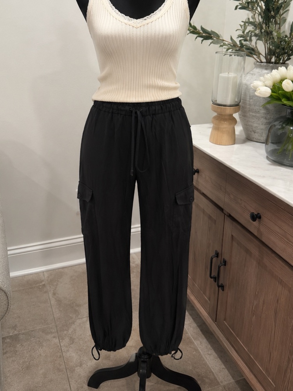 Massimo Dutti Black Cargo Tie-waist and Tie-Cuff Jogger Pants